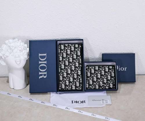 Picture of Dior Wallets _SKUfw141320061fw
